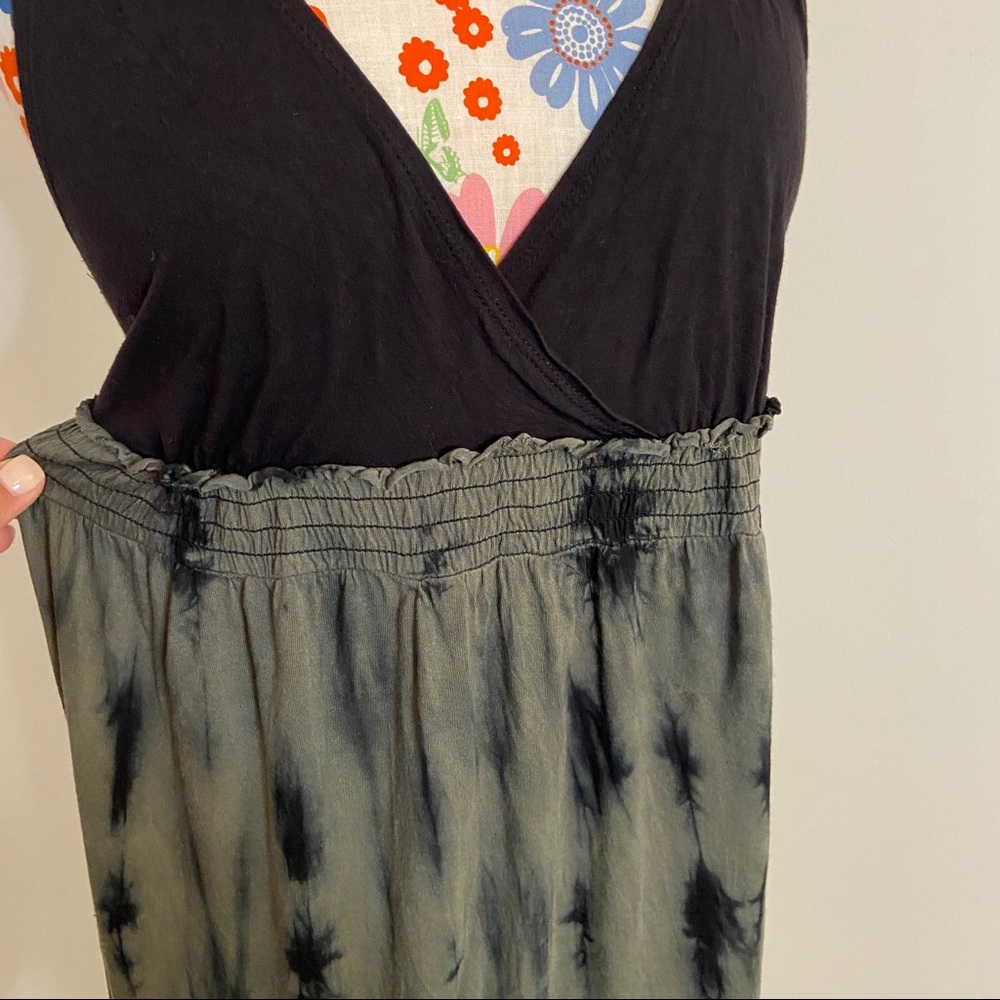 Calvin Klein Jeans Black and Gray Midi Dress - Picture 3 of 7